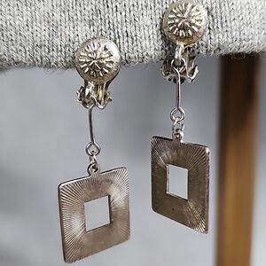 Funky Vintage Earrings Clip~on